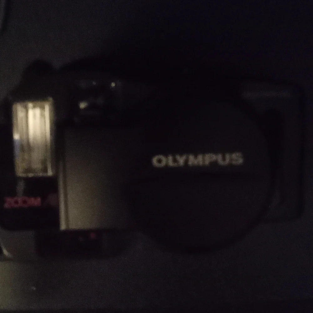 Olympus Infinity SuperZoom 330 Black Camera